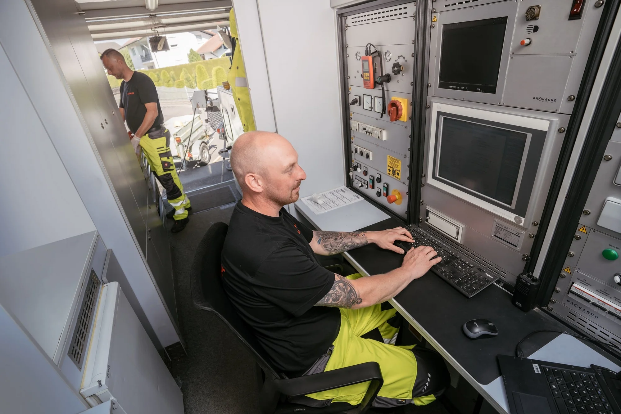 Schlammsaugen in Kelheim mit Saugbagger