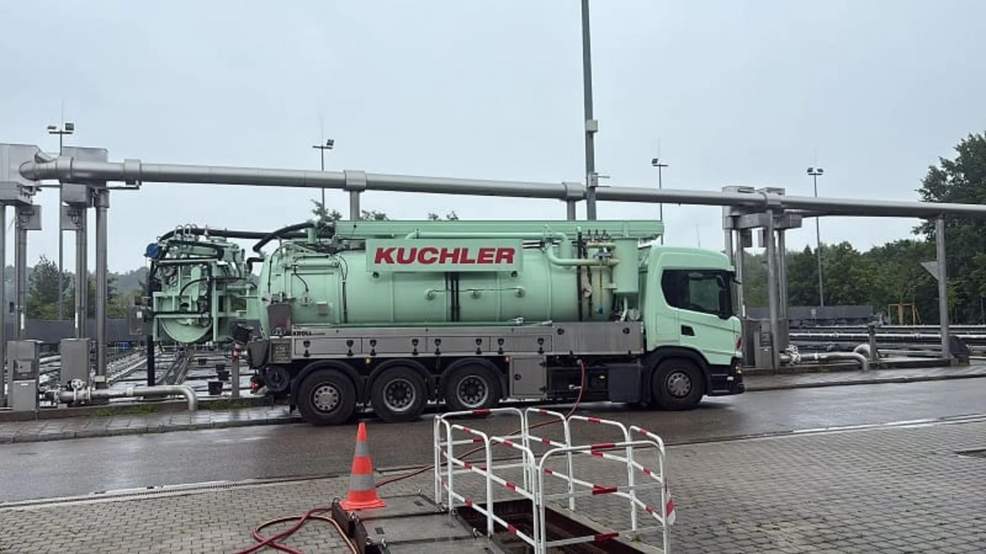 Kuchler Team für Saugbagger in Kelheim